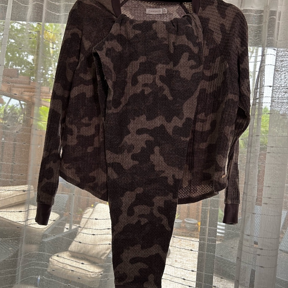 Danskin Brown and Black Cardigan Sweater Set
